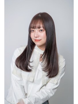 ルフュージュ バイ プロデュース 相模大野店(Refuge by Produce) チョコレートブラウン/レイヤーカット/ストレートロング