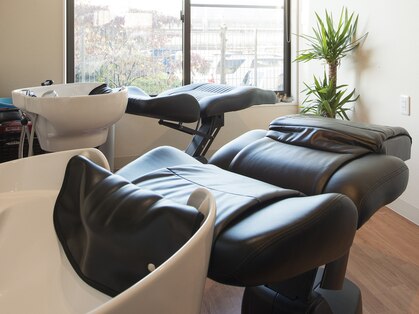 レッドジェービー(RED J B)の写真