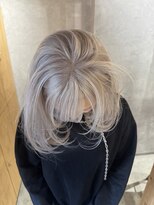 パドマ(Padma)&nbsp;ホワイトレイヤー