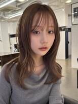 アビー(ABBEY) レイヤーカットハッシュカットフェイスレイヤーシースルーバング