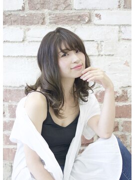 ヘアールーム アーチェ(arche) オシャレな大人可愛いミディアムスタイル