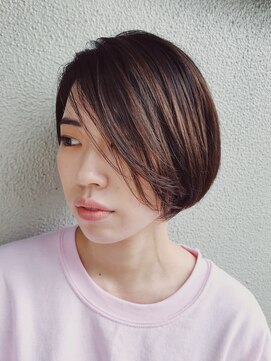 トコノバ(toconova) 重くないウエットな質感のミニボブ