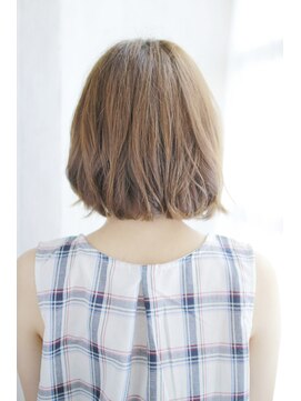 シュシュット(chouchoute) 吉祥寺3分/スリークボブローライトデザインカラー厚めバング/042