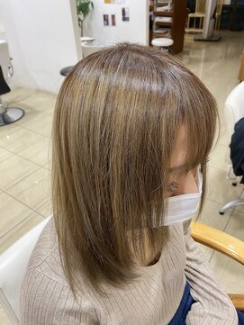 美粧ほそや 横浜反町 ミルクティーベージュ×ハイライト