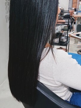 グレープバイン 辻堂(GRAPEVINES) ツヤツヤストレート