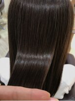 エクリ シセイドウ 麻布十番店(equri×SHISEIDO)&nbsp;大人気！ツヤさら資生堂サブリミックトリートメント