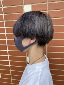 コワファースト 大分(COIFF1RST) ダークグレーカラー