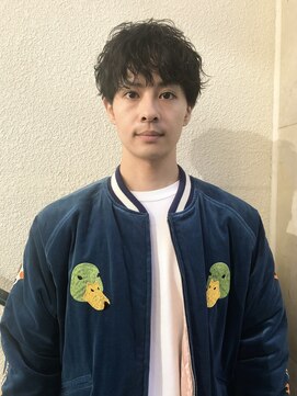 オーオ シカシカ(OOO YY) レイヤーマッシュパーマ