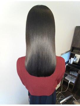 アールサロンプラスキャスパ 自由が丘(Rrsalon+CASPA) ヒト幹細胞/高濃度水素/美容成分/トリートメント/髪質改善特化