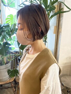 ウィークエンド(WEEKEND) 【白髪染め対応】大人ショートベージュカラー￥15400