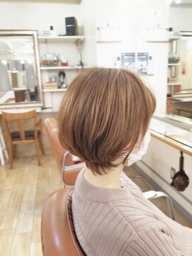 ネオリーブアイム 横浜西口店(Neolive aim) 小顔ショートボブアッシュブラウン耳掛け【横浜】2