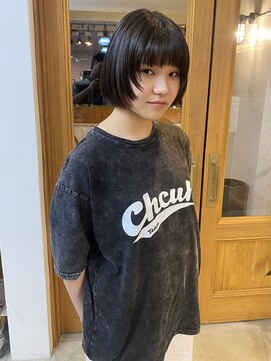 コミレ(COMILE) 『イメージチェンジ』デザインカット+縮毛矯正