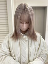 グリット(Grit) ホワイトベージュ×レイヤーカット【Grit神戸元町店】