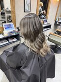 バレイヤージュ、ハイライト、レイヤーロング、グレーベージュ