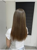 ベージュカラー