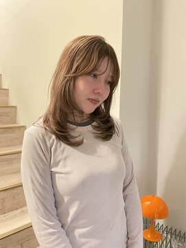 ユニコ(unico) レイヤーカット/ハッシュカット