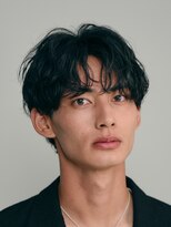 フィフス(fifth)&nbsp;原宿シャドウパーマメンズカットセンターパートコンマヘアfifth