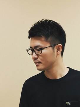 マジィー(magie) スパイキーショートヘア