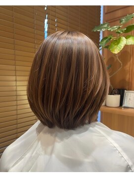 ラメールアヴェダ イオンモール秋田店(Lamelu AVEDA) レイヤーボブ