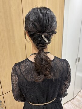 ボネッカ 鶴見(BONECCA) ふわっと編み下ろしアレンジ/結婚式【柳澤優名】