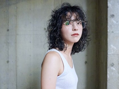 ハーヒム(her him)の写真