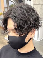 フィフスパーク(fifth PARK)&nbsp;ルーズパーマ緩めツイストスパイラルパーマセンターパートウルフ
