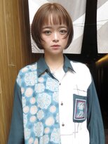 シシ(SiSi)&nbsp;ミニボブ×ブリーチなしベージュカラー