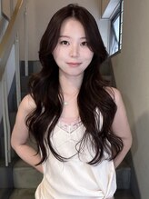 シキ(SIKI)&nbsp;赤澤優奈 レイヤー
