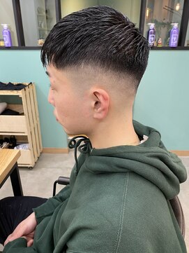 キューズ クラブ(cuz KLUB) 【cuzKLUB 】スキンフェード×クロップスタイル