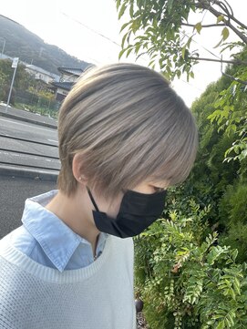 リリー ヘアーアンドビューティー(Lily) ブリーチ数回