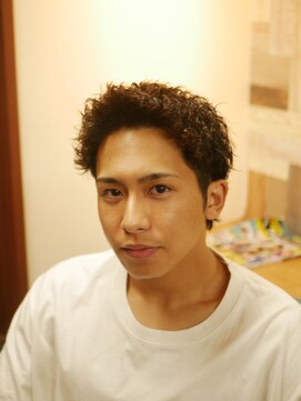 スウェル(SWELL) ツイストスパイキーショート