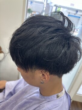 ビューティーサロンビックファイブ BEAUTY SALON Vic5 クセ毛アレンジショートスタイル