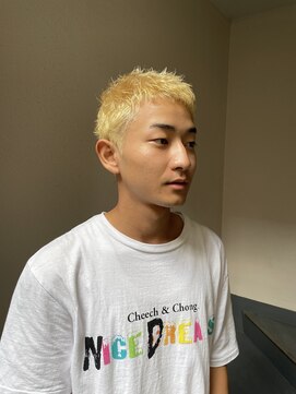 ウェルネス(Wellness) ハイライト波巻きマッシュアップバング束感ショート102