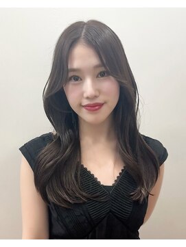 ワン バイ ジエクト(One by The Ect) 韓国式髪質改善カラートレンドレイヤーくびれヘアグレージュ