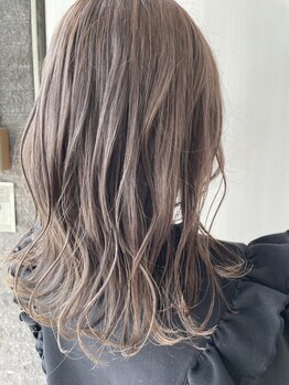 アモヘアー 城山店(amo hair)の写真/話題の【ケアブリーチ】で、ダメージを気にせず、外国人風の艶と透明感のある髪色にチェンジ☆