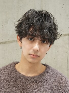 フィフスパーク(fifth PARK) 渋谷メンズシャドウパーマ緩め韓国風テテスパイラルパーマ