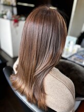 美容室 セカンドエフ 顔周りレイヤースタイル