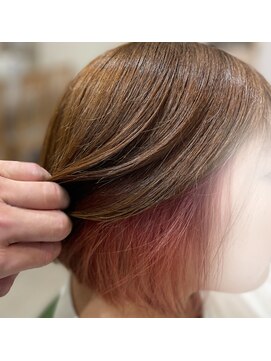 エズ(Eze) インナーカラー×ピンク