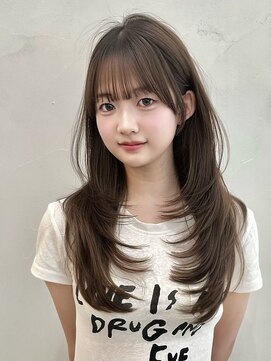 アンカーバイナチュラル(anchor by natural) 韓国風/レイヤー/前髪カット/オリーブ/透明感/ハッシュカット