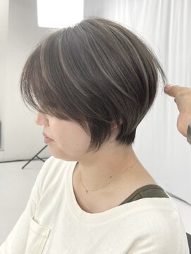 ジルチ ヘアー(Zilch hair) 白髪ぼかしハイライト/ショートカット/40代50代/【西長堀駅】