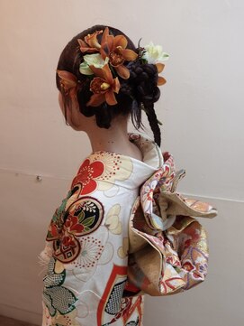 ネアー 新潟(NEER) ココアベージュ/オリーブグレー/クラゲヘアー/小顔　[新潟/万代]