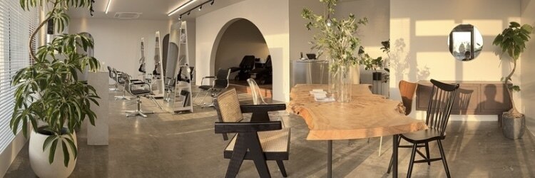 イエロ(yelo)のサロンヘッダー