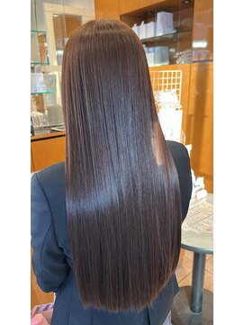 ビーグレイス パティオ 艶々髪質改善×20代ナチュラルブラウン