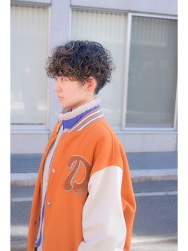 ソレイユ(Soleil) くせ毛カット/刈り上げショート/カーリーヘア【松本匡介】