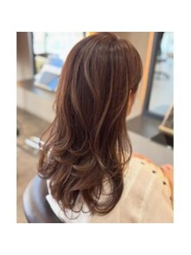 クレイン バイ パプスドコワフュール 宝塚中山寺(Crane by Pap'sde coiffeur) 白髪ぼかしハイライト!