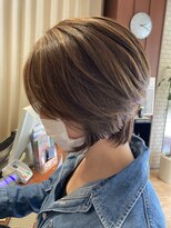 ジュール ドゥJour doux&nbsp;jourディレクター今嶋　ハイライトで遊びのあるショートボブ