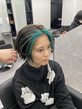 ファイブバイジエクト 堀江(FIVE by The Ect) フェイスフレーミング インナーカラー インナーグリーン