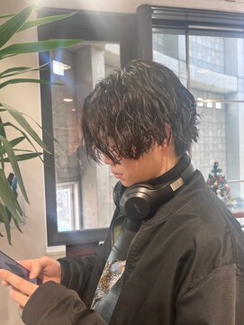 アウラ(AURA) 波巻きパーマツイストスパイラルスパイラルパーマ