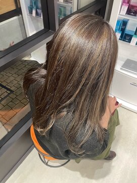 アールヘアー(R hair) ハイライト