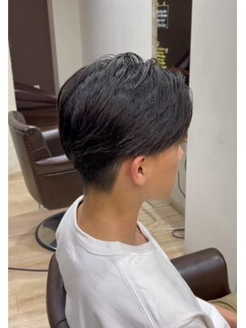 ヘアーアンドスパ ルーチェ(hair&spa Luce) 後ろに流すだけで簡単に決まるセンターパート